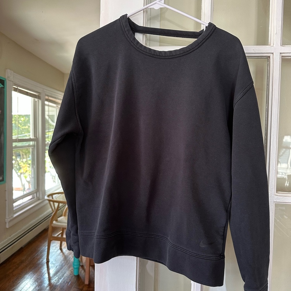 Nike Dri-FIT Black Apparel